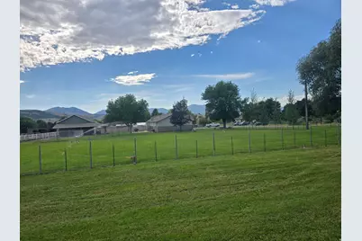 180 E 9100 S, Paradise, UT 84328 - Photo 33