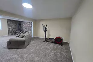 180 E 9100 S, Paradise, UT 84328 - Photo 13