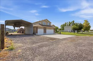 5594 S 6950 W, Hooper, UT 84315 - Photo 3