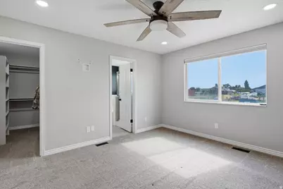 5594 S 6950 W, Hooper, UT 84315 - Photo 17