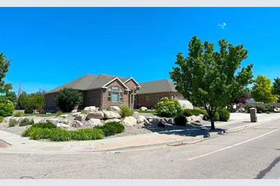 15117 S 2700 W, Bluffdale, UT 84065 - Photo 3