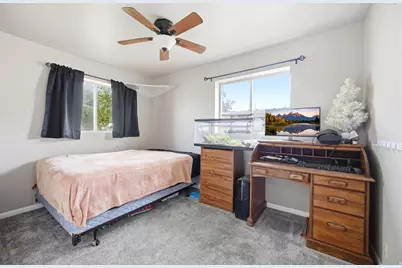 287 S 400 W, Tooele, UT 84074 - Photo 11