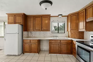 2659 W 7000 S, West Jordan, UT 84084 - Photo 9