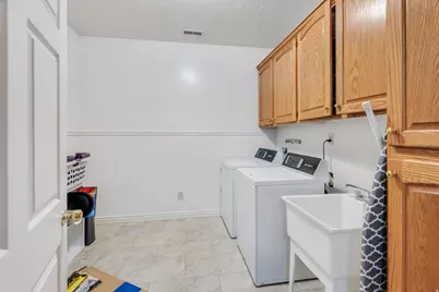 854 E 1170 N, Pleasant Grove, UT 84062 - Photo 23