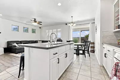 2255 N Prospector Ln E, Washington, UT 84780 - Photo 11