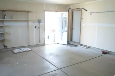 586 N 1260 W, Clinton, UT 84015 - Photo 21