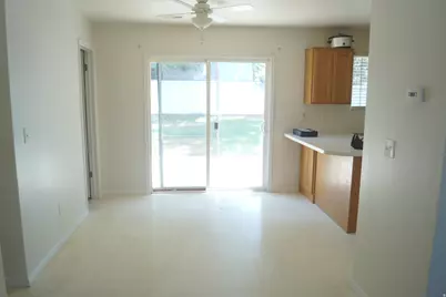 586 N 1260 W, Clinton, UT 84015 - Photo 7