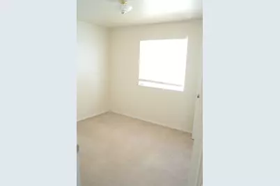 586 N 1260 W, Clinton, UT 84015 - Photo 17