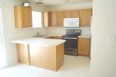 586 N 1260 W, Clinton, UT 84015 - Photo 9