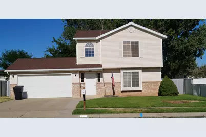 586 N 1260 W, Clinton, UT 84015 - Photo 1