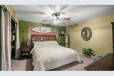 10865 S 1000 E, Sandy, UT 84094 - Photo 9
