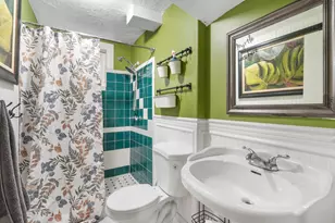 10865 S 1000 E, Sandy, UT 84094 - Photo 17