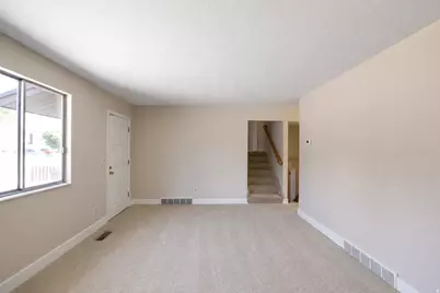 683 W 2400 N, Layton, UT 84041 - Photo 7