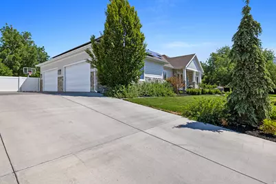 5976 W Woodshire Ln, Highland, UT 84003 - Photo 53