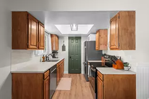 1319 Rainbow Cir, Layton, UT 84040 - Photo 11