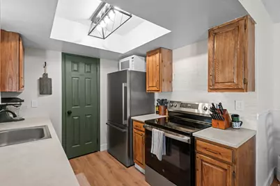1319 Rainbow Cir, Layton, UT 84040 - Photo 13