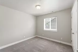 344 E 700 N, Springville, UT 84663 - Photo 35