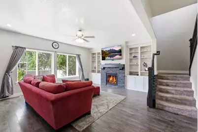 344 E 700 N, Springville, UT 84663 - Photo 11