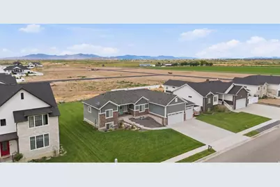 3237 S 5100 W, Hooper, UT 84315 - Photo 23