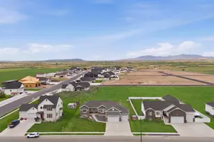3237 S 5100 W, Hooper, UT 84315 - Photo 25