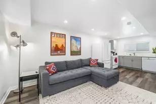 550 N 200 W, Salt Lake City, UT 84103 - Photo 23