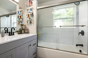 550 N 200 W, Salt Lake City, UT 84103 - Photo 17