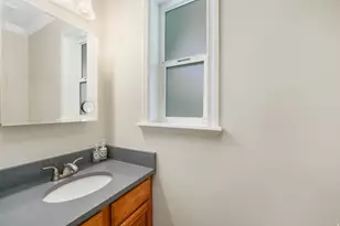 550 N 200 W, Salt Lake City, UT 84103 - Photo 11
