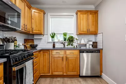 550 N 200 W, Salt Lake City, UT 84103 - Photo 1
