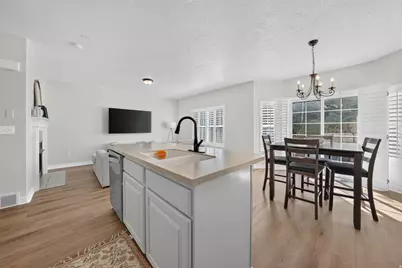 14743 S Blue Skye Ct, Draper, UT 84020 - Photo 9