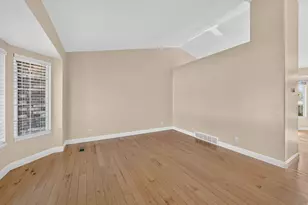 316 S 550 W, Layton, UT 84041 - Photo 5