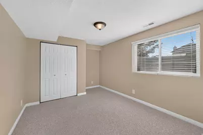 316 S 550 W, Layton, UT 84041 - Photo 37