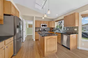 316 S 550 W, Layton, UT 84041 - Photo 11