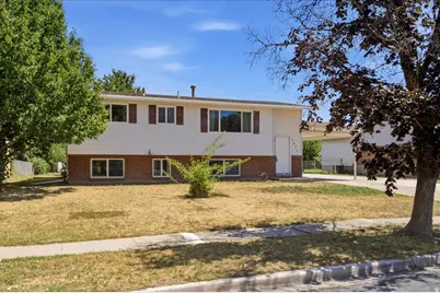 1311 S Marilyn Dr W, Syracuse, UT 84075 - Photo 17