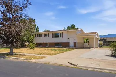 1311 S Marilyn Dr W, Syracuse, UT 84075 - Photo 3