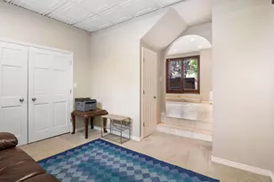 4049 E Prospector Dr S, Cottonwood Heights, UT 84121 - Photo 43