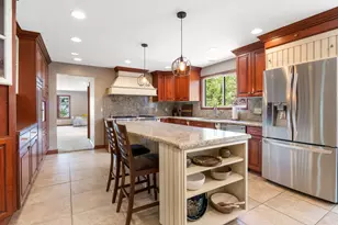 4049 E Prospector Dr S, Cottonwood Heights, UT 84121 - Photo 17