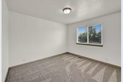 1047 S 750 E, Kaysville, UT 84037 - Photo 23