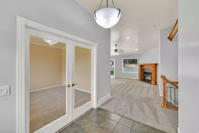 1047 S 750 E, Kaysville, UT 84037 - Photo 5