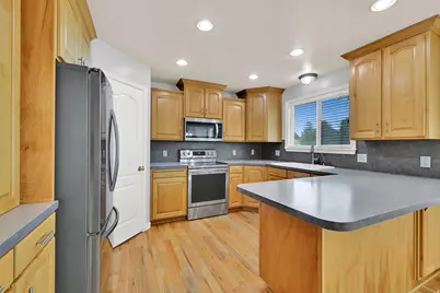 1047 S 750 E, Kaysville, UT 84037 - Photo 15