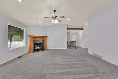 1047 S 750 E, Kaysville, UT 84037 - Photo 9