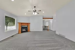 1047 S 750 E, Kaysville, UT 84037 - Photo 9