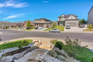 9048 N Clubhouse Ln, Eagle Mountain, UT 84005 - Photo 73