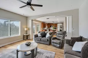9048 N Clubhouse Ln, Eagle Mountain, UT 84005 - Photo 17