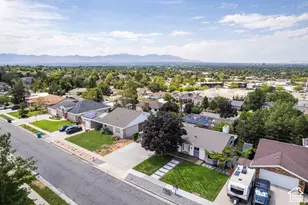2399 Catalina Dr, Cottonwood Heights, UT 84121 - Photo 77