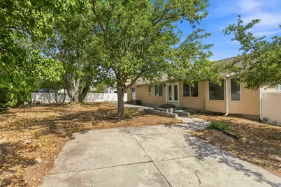 8434 S Windmill Dr, West Jordan, UT 84081 - Photo 29