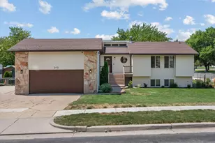 212 S Glen Dr W, Farmington, UT 84025 - Photo 1