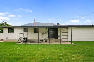 166 S 200 E, Orem, UT 84058 - Photo 23
