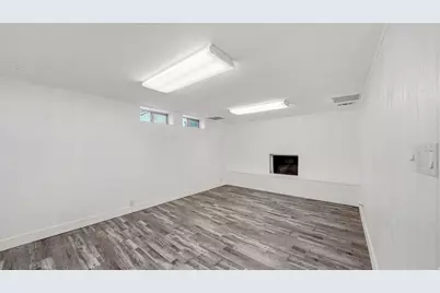 166 S 200 E, Orem, UT 84058 - Photo 13
