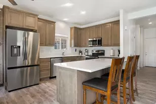 1898 W Pointe Meadow Loop, Lehi, UT 84048 - Photo 3