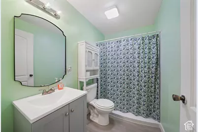 1898 W Pointe Meadow Loop, Lehi, UT 84048 - Photo 17